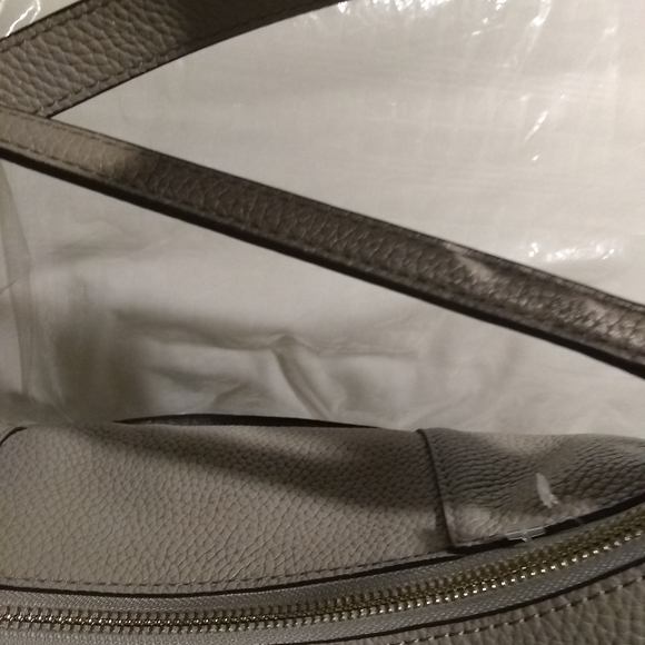 Michael Kors hobo handbag - Picture 13 of 15